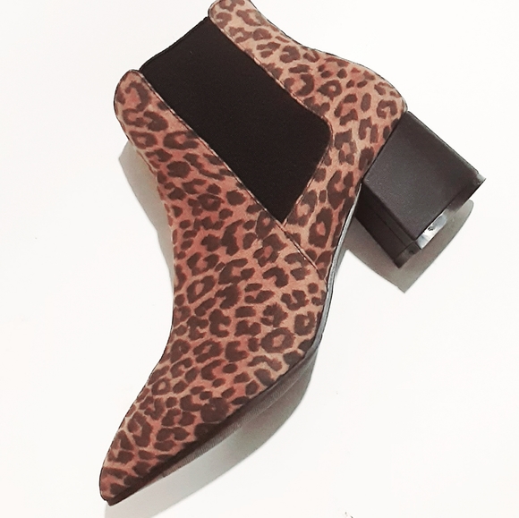 METAPHOR Rome Suede Leopard Point Toe Chunky Ankle Bootie NWOT - Picture 13 of 13